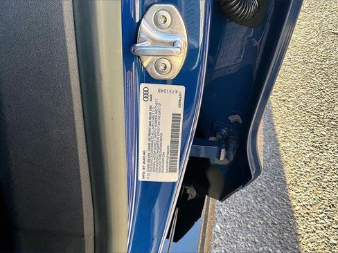 Used 2023 Audi RS e-tron GT w/ Carbon Performance Package image 29