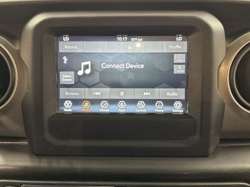 Used 2020 Jeep Gladiator Sport w/ Quick Order Package 24S AWD/4WD image 14