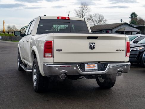 Used 2018 RAM 1500 Laramie w/ Convenience Group image 11