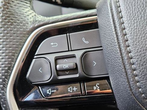 Used 2024 Toyota Tundra Limited image 11