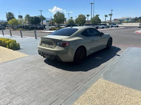 Used 2016 Scion FR-S RWD image 5
