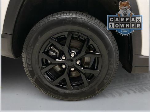 Used 2021 Jeep Grand Cherokee L Limited image 17