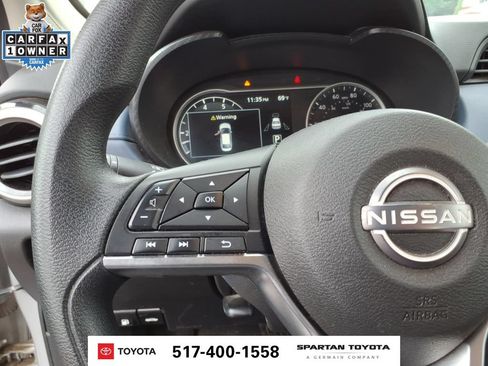 Used 2024 Nissan Versa SV FWD image 17