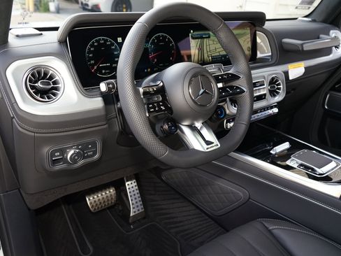 Used 2026 Mercedes-Benz G 63 AMG 4MATIC image 9