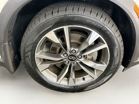 Used 2023 INFINITI QX60 Luxe w/ Vision Package AWD/4WD image 11