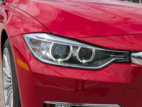 Used 2015 BMW 335i xDrive Sedan AWD/4WD image 9