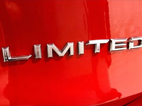 Used 2024 Toyota Crown AWD/4WD image 8