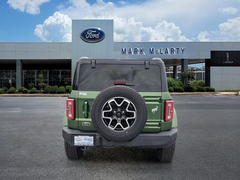 Certified 2025 Ford Bronco Outer Banks AWD/4WD image 4