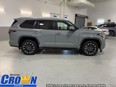 New 2026 Toyota Sequoia Limited AWD/4WD image 10