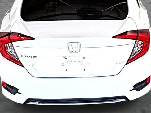Used 2021 Honda Civic LX image 10