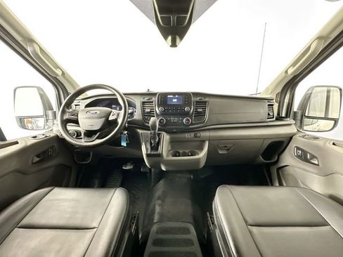 Used 2023 Ford Transit 250 148 Medium Roof AWD w/ Load Area Protection Package image 3