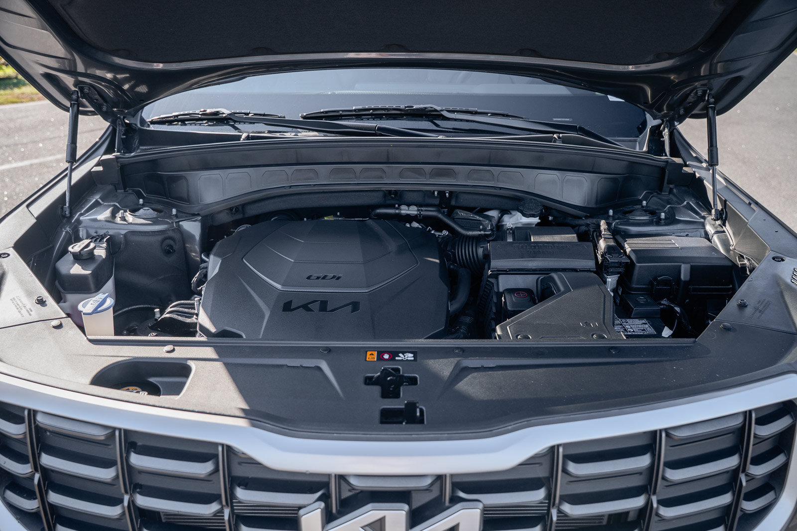 Used 2025 Kia Telluride S FWD image 27