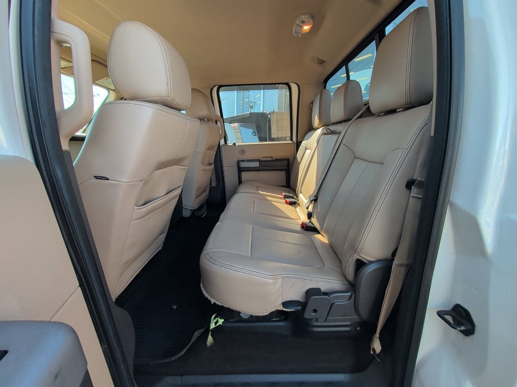 Used 2015 Ford F250 Lariat w/ Lariat Ultimate Package AWD/4WD image 13