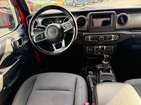 Used 2020 Jeep Gladiator Sport w/ Quick Order Package 24S AWD/4WD image 14