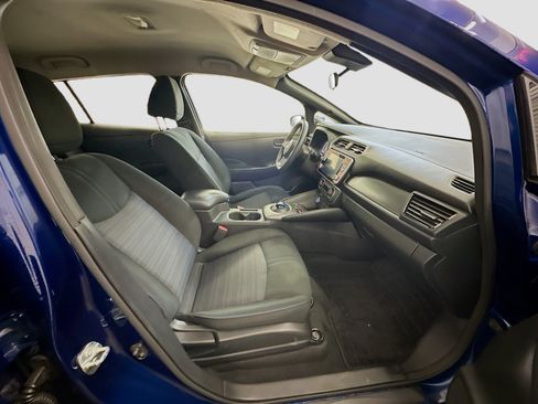 Used 2024 Nissan Leaf S FWD image 31