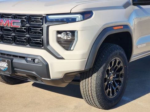 New 2026 GMC Canyon Elevation w/ Convenience Package image 17