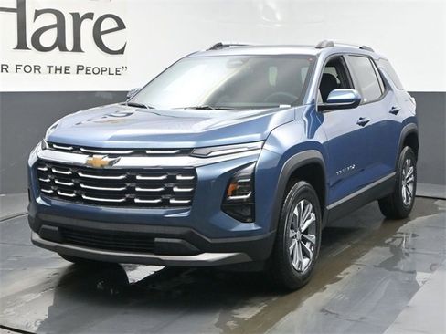 New 2026 Chevrolet Equinox LT w/ Convenience Package II image 7