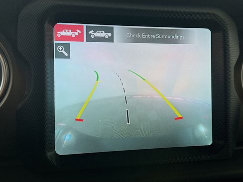 Used 2023 Jeep Gladiator Rubicon w/ LED Lighting Group image 14