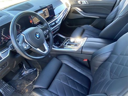 Certified 2024 BMW X5 xDrive40i w/ Premium Package image 20