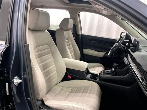 Used 2024 Honda CR-V EX-L image 11