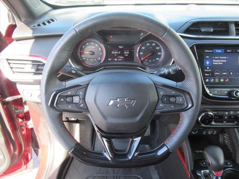 Certified 2023 Chevrolet TrailBlazer RS w/ Sun and Liftgate Package image 21