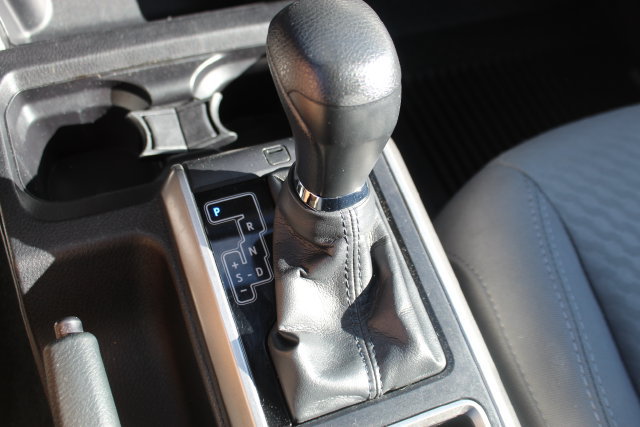 Used 2020 Toyota Tacoma SR5 AWD/4WD image 22
