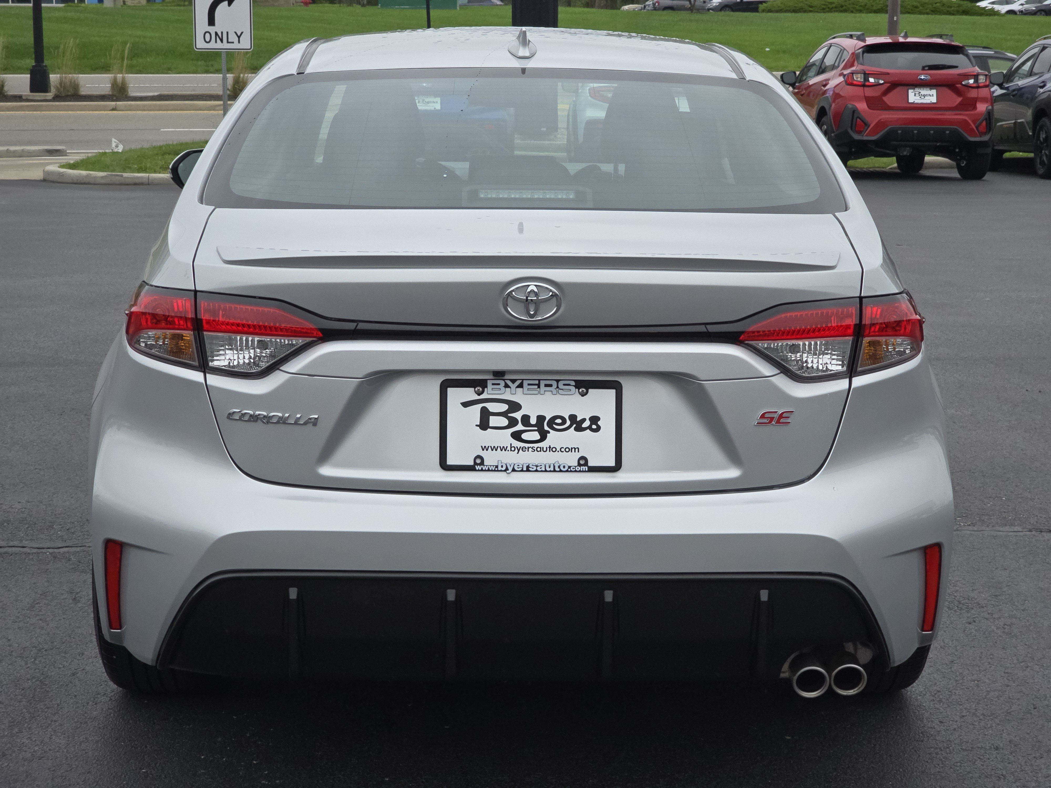 Used 2026 Toyota Corolla SE FWD image 6