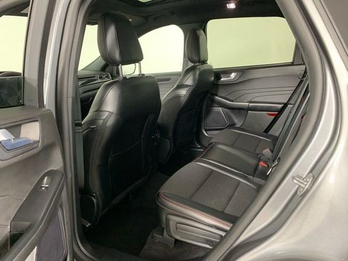 Used 2024 Ford Escape ST-Line w/ Tech Pack #1 image 31