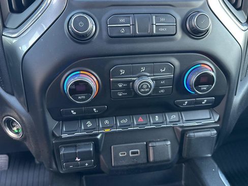 Used 2021 Chevrolet Silverado 1500 LT Trail Boss image 27