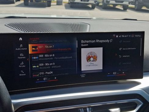 Used 2023 BMW i4 eDrive35 w/ Premium Package RWD image 19