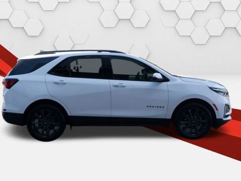 Used 2024 Chevrolet Equinox RS w/ RS Leather Package FWD image 7