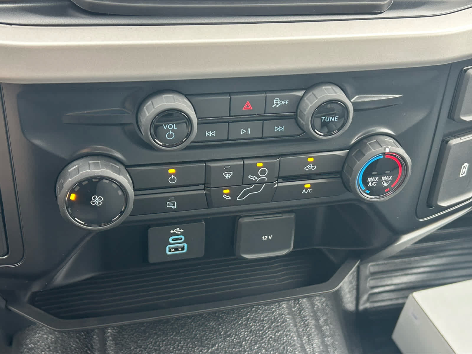 New 2027 Ford F450 XL AWD/4WD image 36