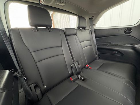 Used 2021 Honda Pilot Touring image 41