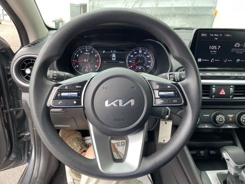Certified 2023 Kia Forte LXS FWD image 19