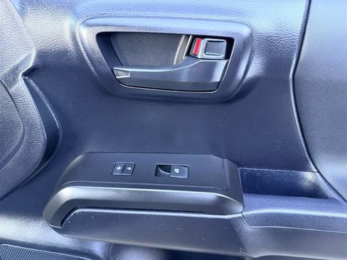 Used 2021 Toyota Tacoma TRD Off-Road w/ Technology Package image 16