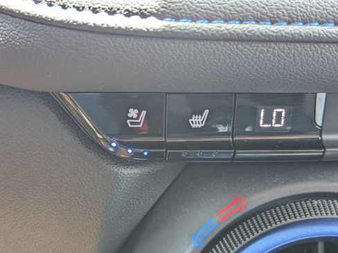 Used 2024 Chevrolet Blazer RS w/ Driver Confidence II Package FWD image 23