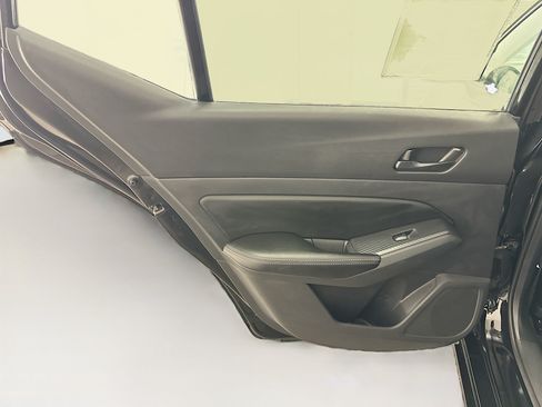 Used 2025 Nissan Altima 2.5 SV FWD image 26