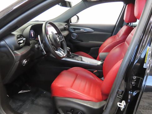 Used 2024 Dodge Hornet R/T Plus w/ Tech Pack Plus w/o Parking AWD/4WD image 16