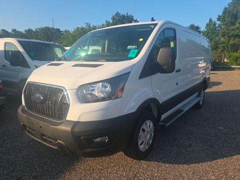 Used 2025 Ford Transit 250 Low Roof w/ Exterior Upgrade Package RWD image 1