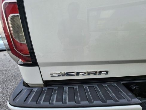 Used 2017 GMC Sierra 1500 Denali image 24