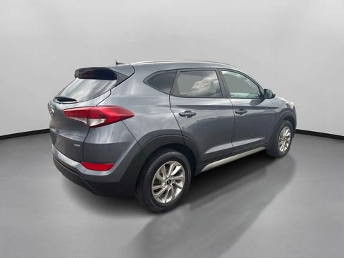 Used 2017 Hyundai Tucson SE image 5