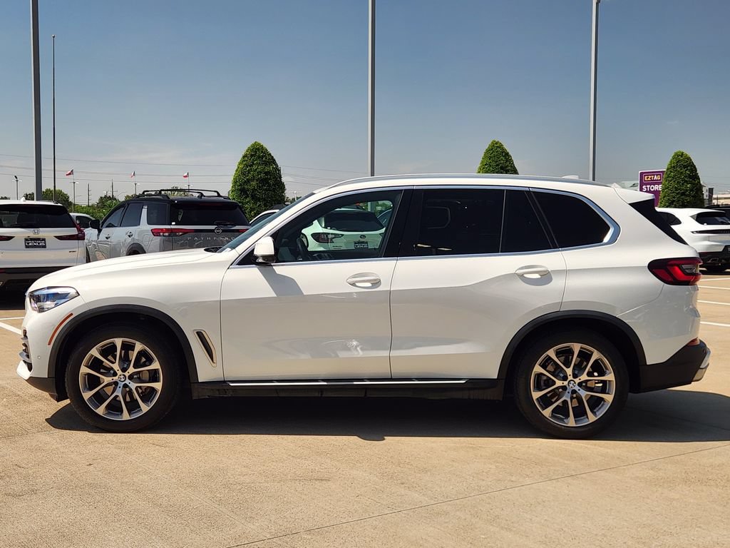 Used 2021 BMW X5 xDrive40i w/ Premium Package AWD/4WD image 4