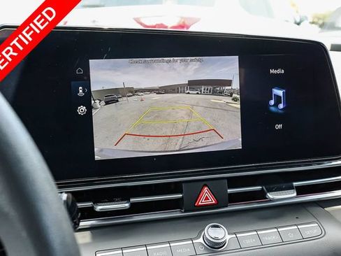 Certified 2024 Hyundai Elantra SEL FWD image 28