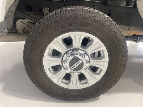 Used 2022 Ford F250 XLT image 7