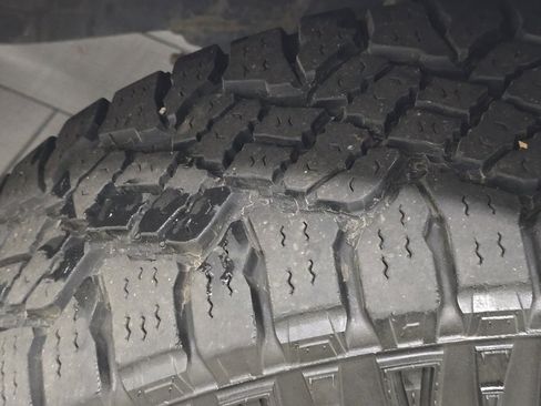 Used 2017 Toyota Tacoma SR5 image 7