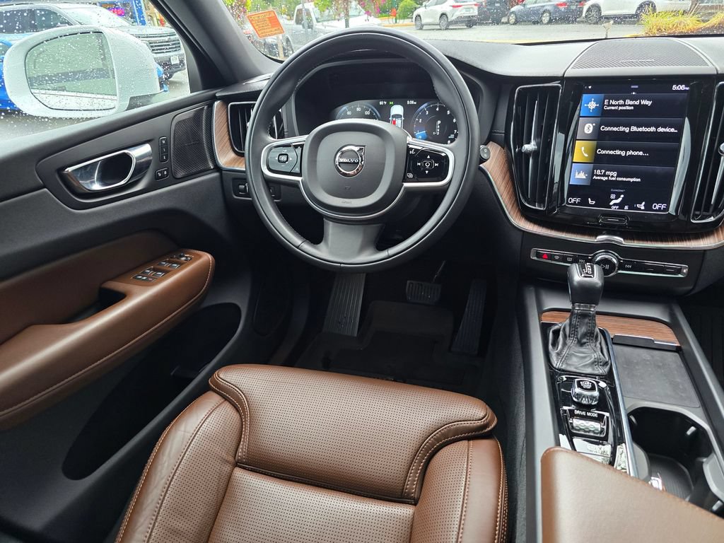 Used 2021 Volvo XC60 T5 Inscription w/ Advanced Package AWD/4WD image 20