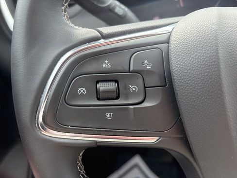 Used 2024 Buick Encore GX Preferred FWD image 18