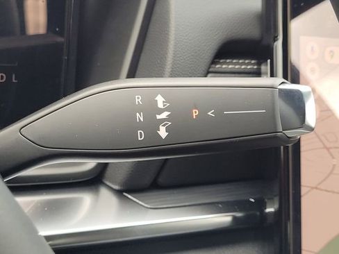 New 2026 GMC Terrain Elevation FWD image 17