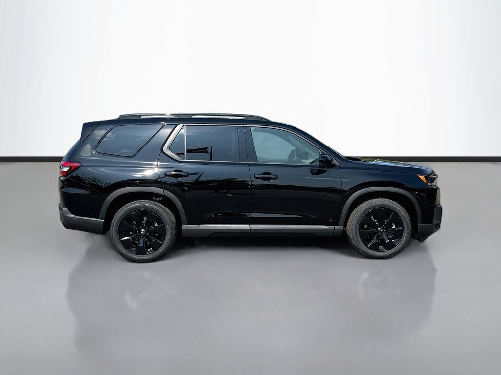New 2026 Honda Pilot Black Edition image 10