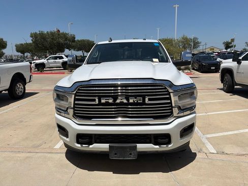 Used 2024 RAM 2500 Laramie w/ Safety Group AWD/4WD image 2